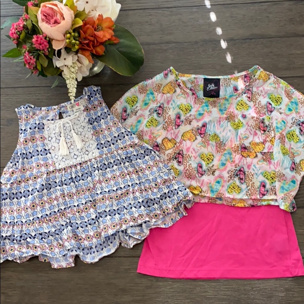 Set of two girls tops